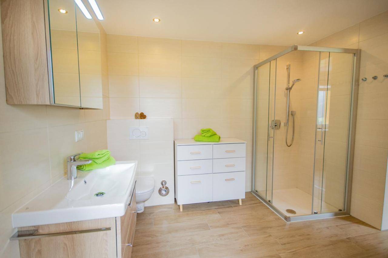 Cafe Max 2 Appartement Trins Buitenkant foto