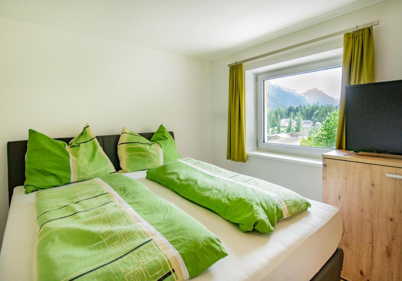 Cafe Max 2 Appartement Trins Buitenkant foto